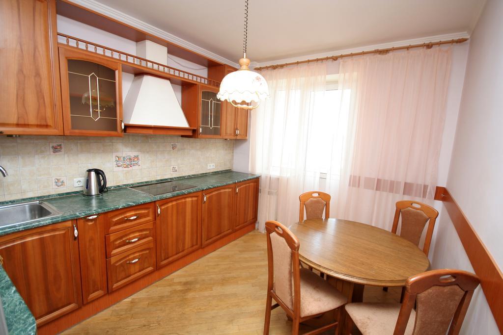 Inn Home Apartments - Livoberezhna Κίεβο Εξωτερικό φωτογραφία